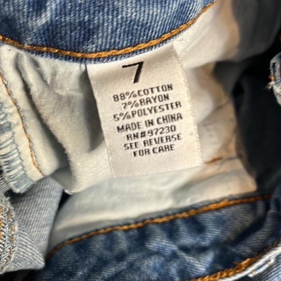 NWT | Womens | Almost Famous | The Flare Short | Size 7 - Picture 5 of 5